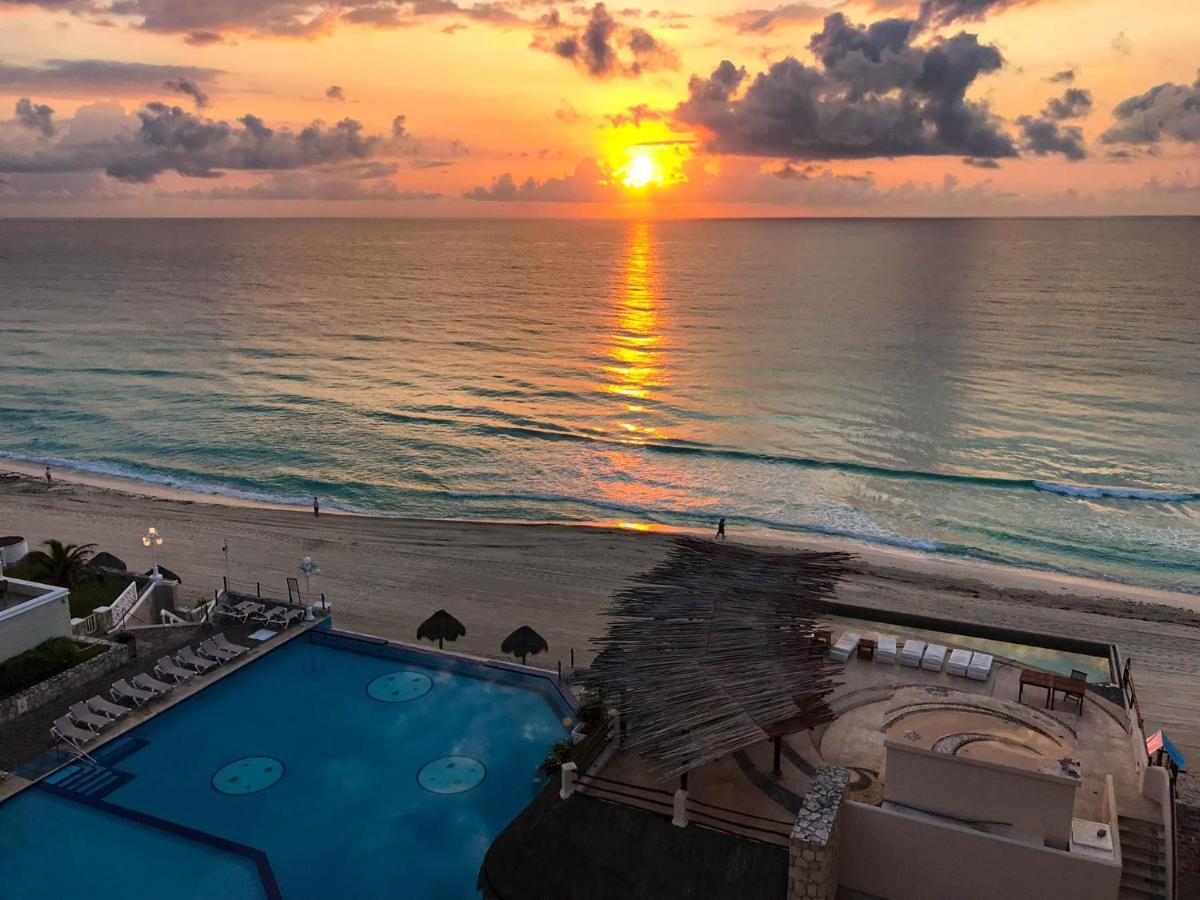Bof Apartments Cancún Extérieur photo