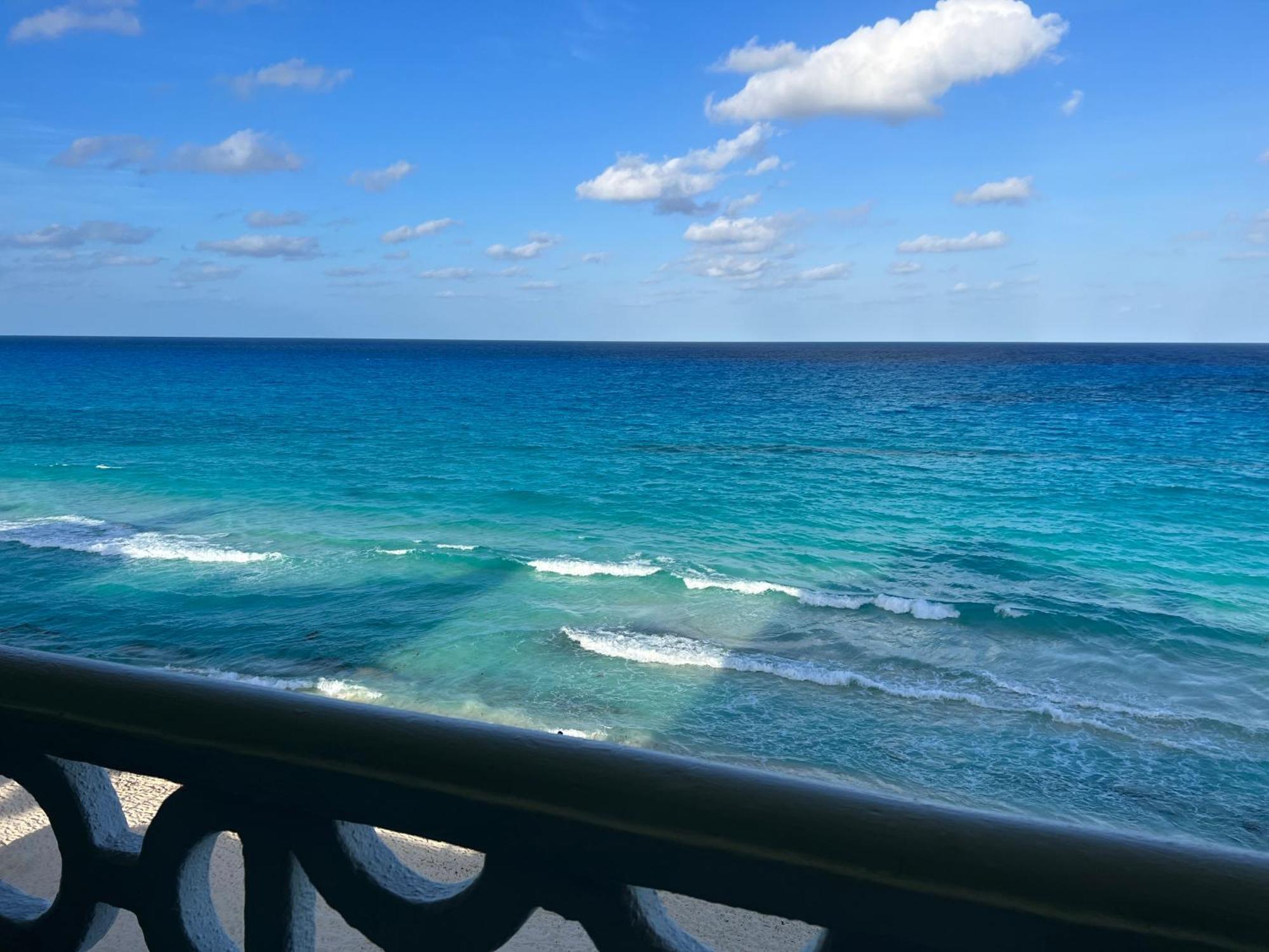 Bof Apartments Cancún Extérieur photo