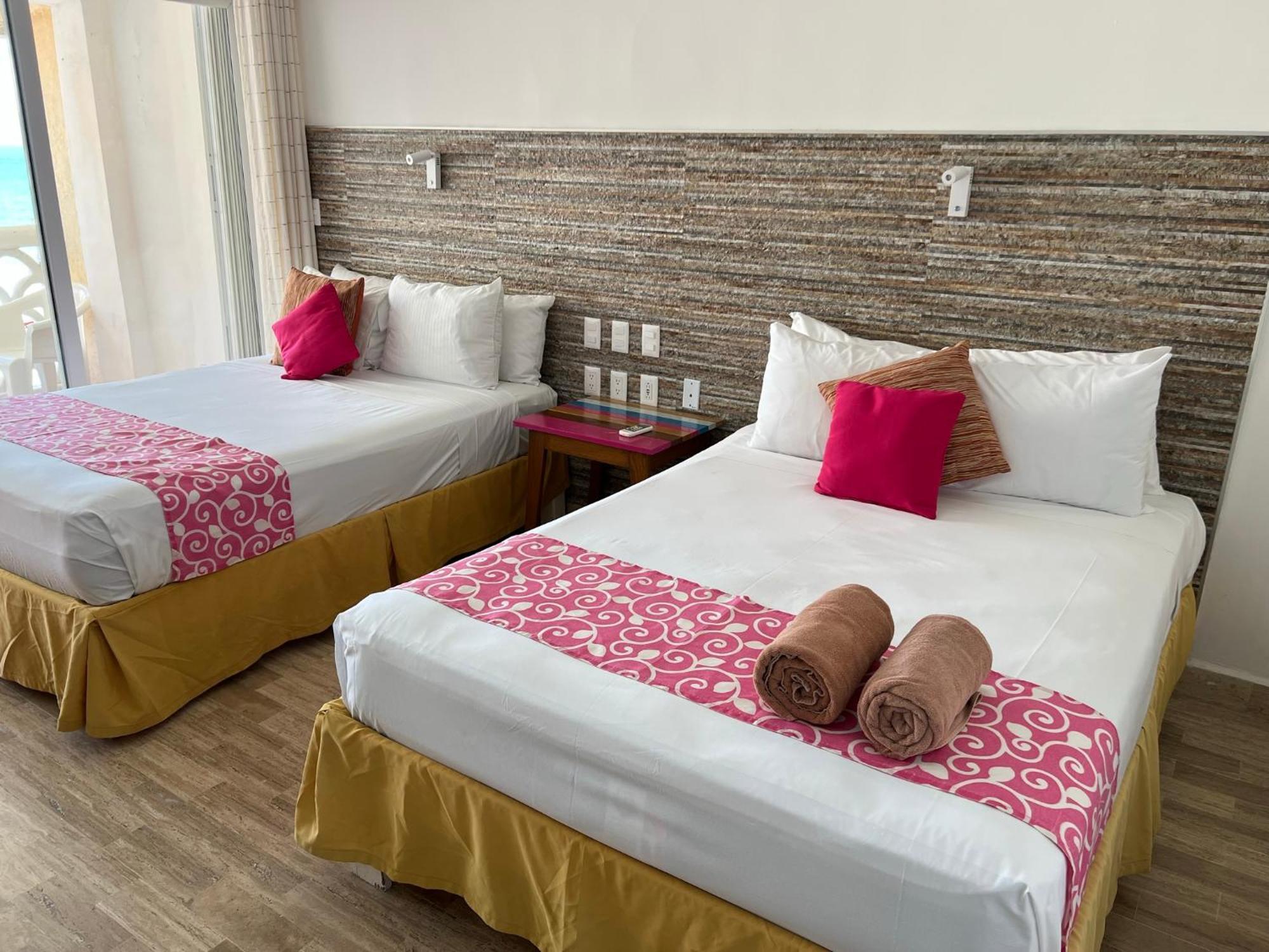 Bof Apartments Cancún Extérieur photo